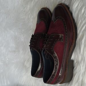 Men's Burgundy Leather and Suede Oxfords